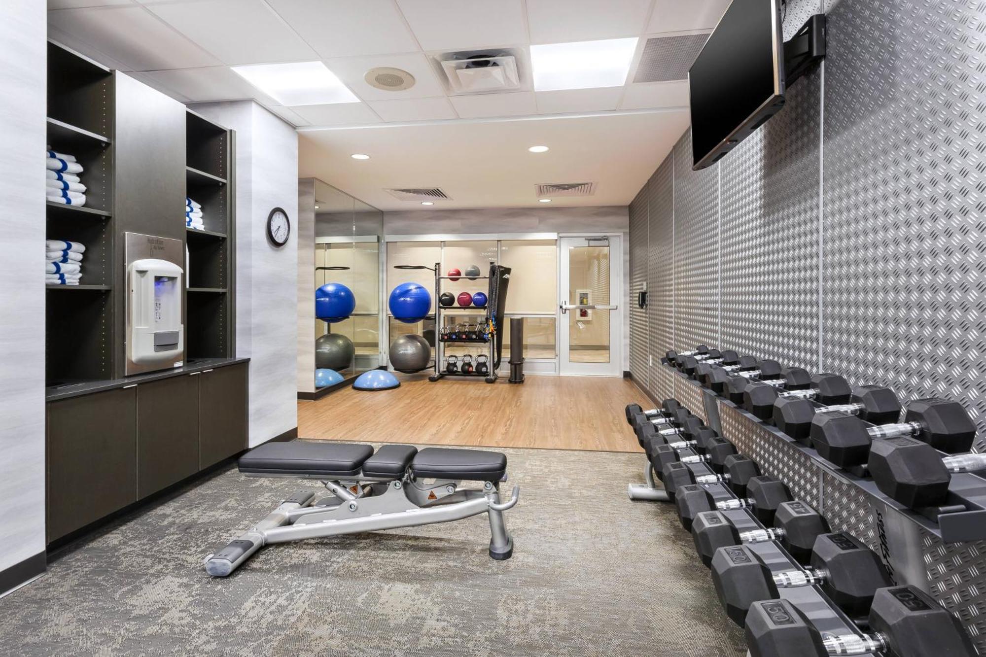 Fairfield Inn & Suites By Marriott Goshen Bagian luar foto