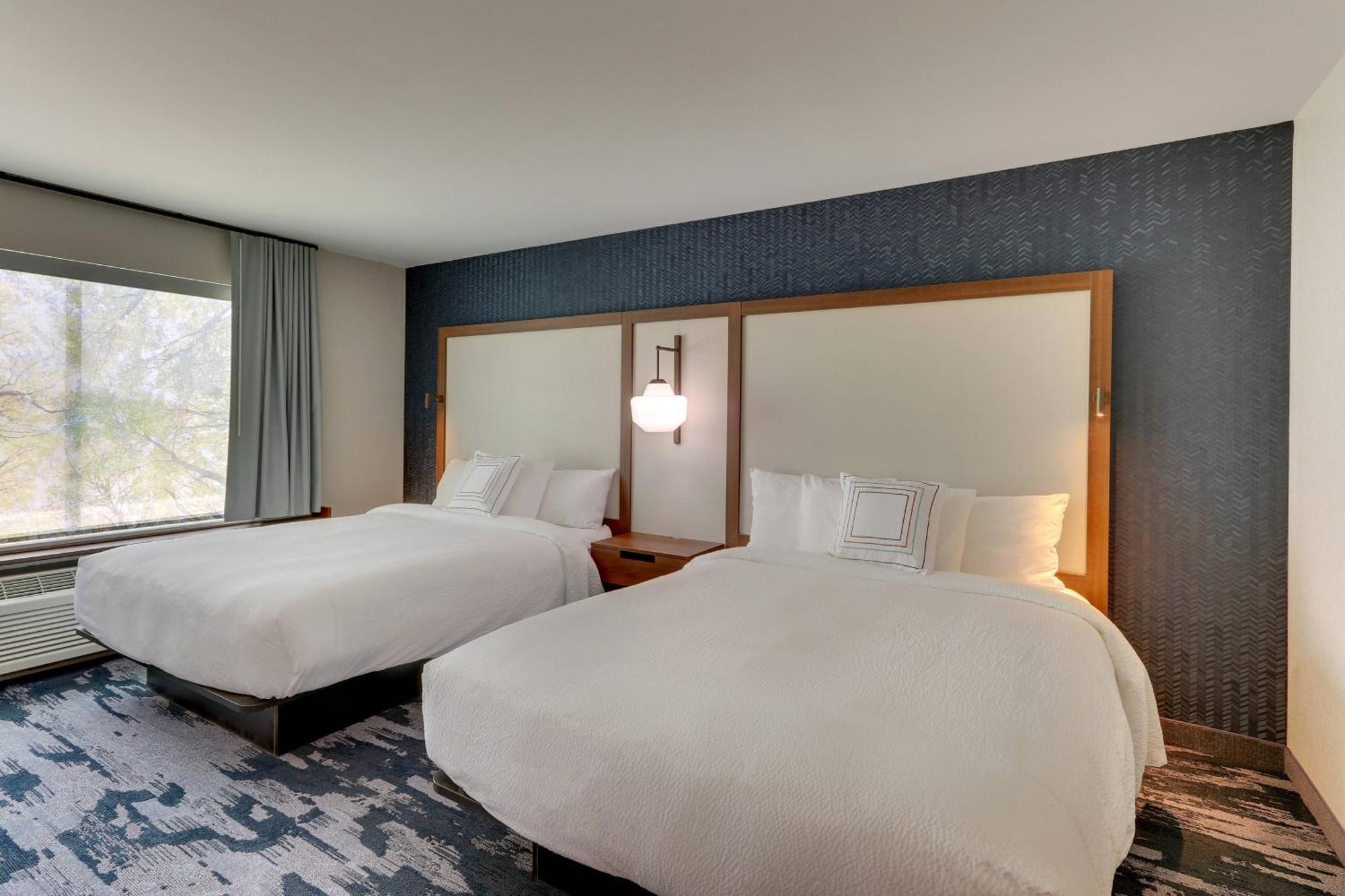 Fairfield Inn & Suites By Marriott Goshen Bagian luar foto