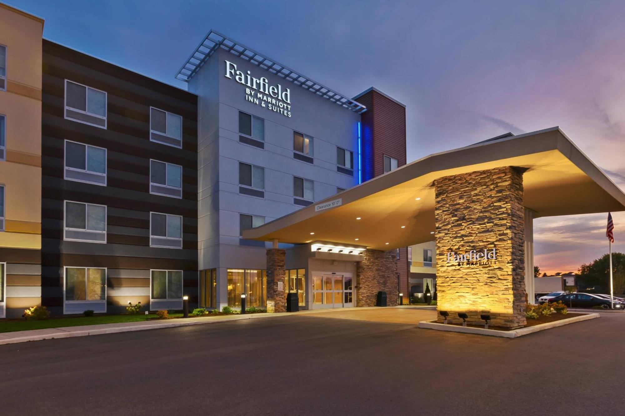 Fairfield Inn & Suites By Marriott Goshen Bagian luar foto